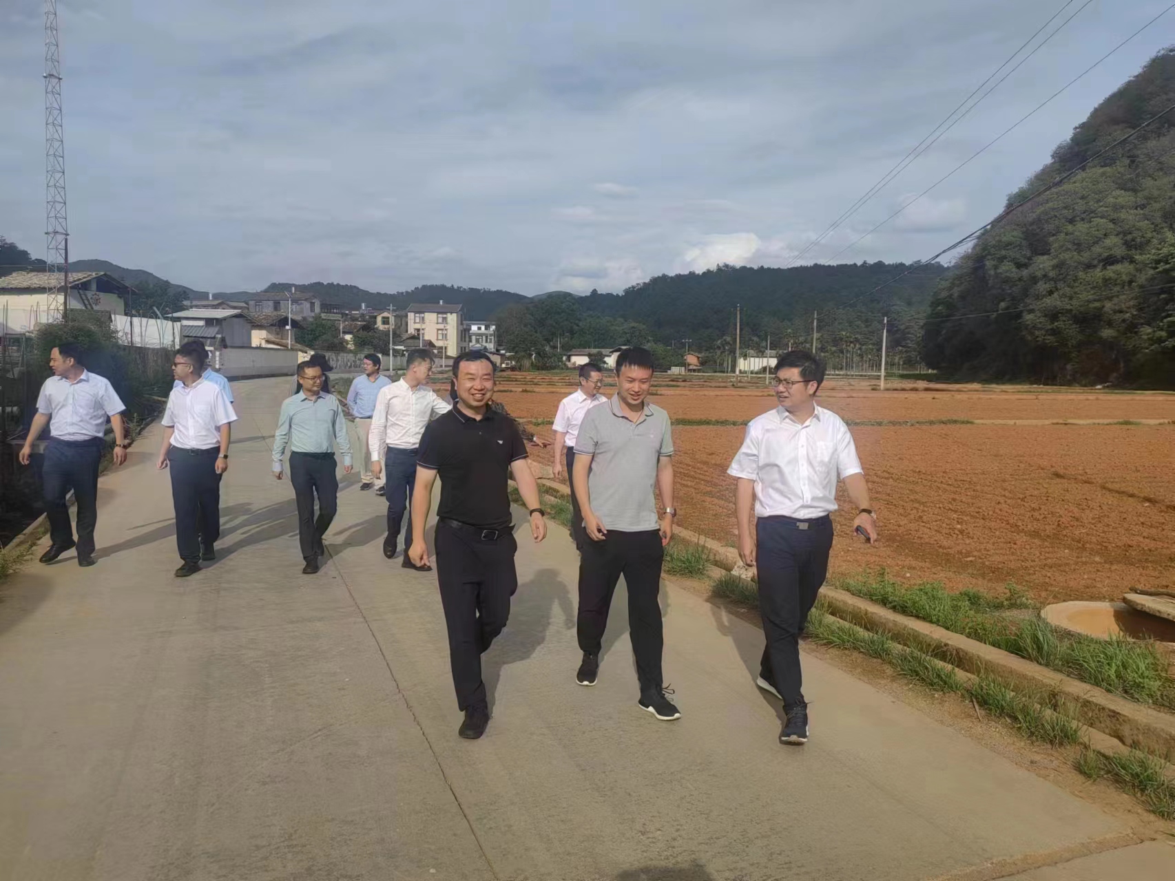 1686989858639922.jpg 1686989858639922.jpg