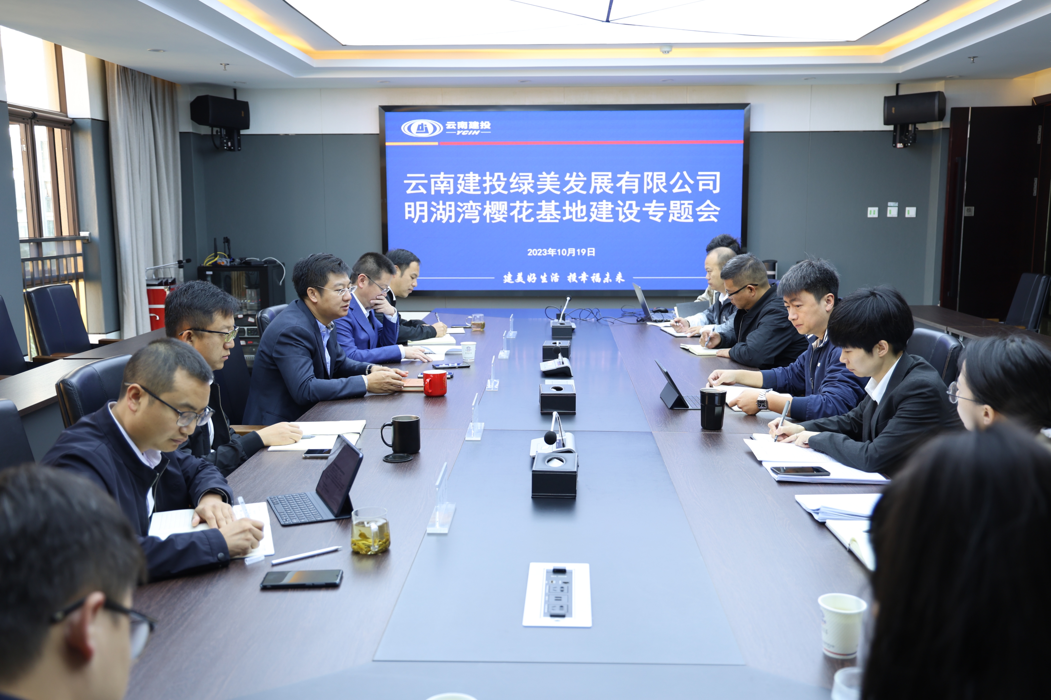 1697716747293608.jpg 1697716747293608.jpg