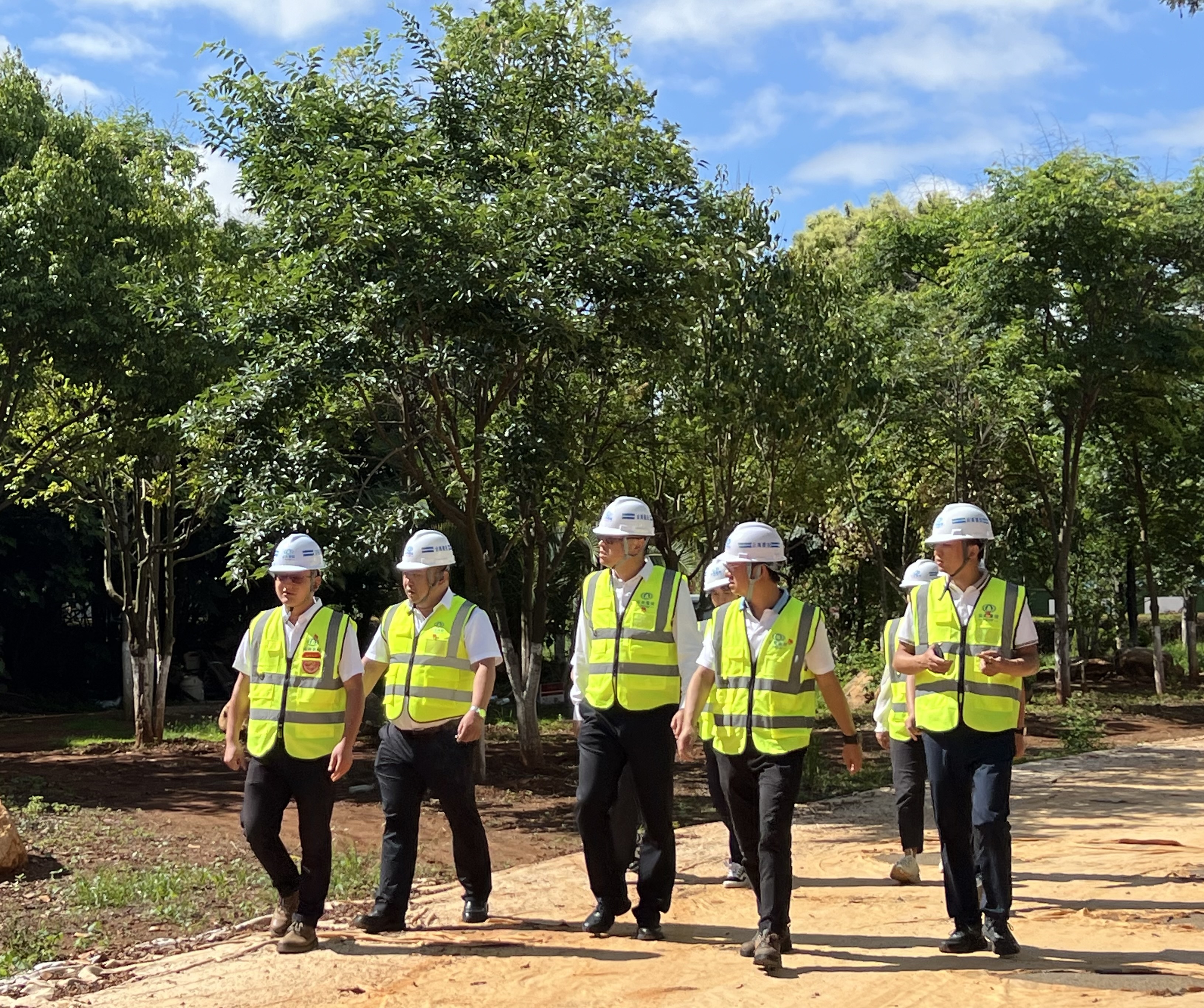 1718451211782316.jpg 1718451211782316.jpg