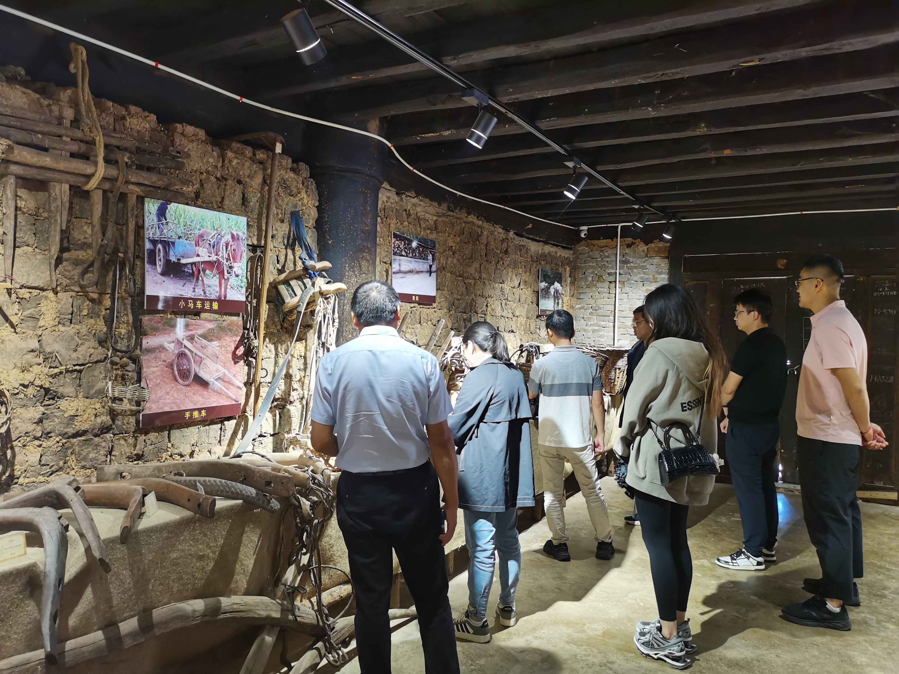 1729214076363451.jpg 1729214076363451.jpg