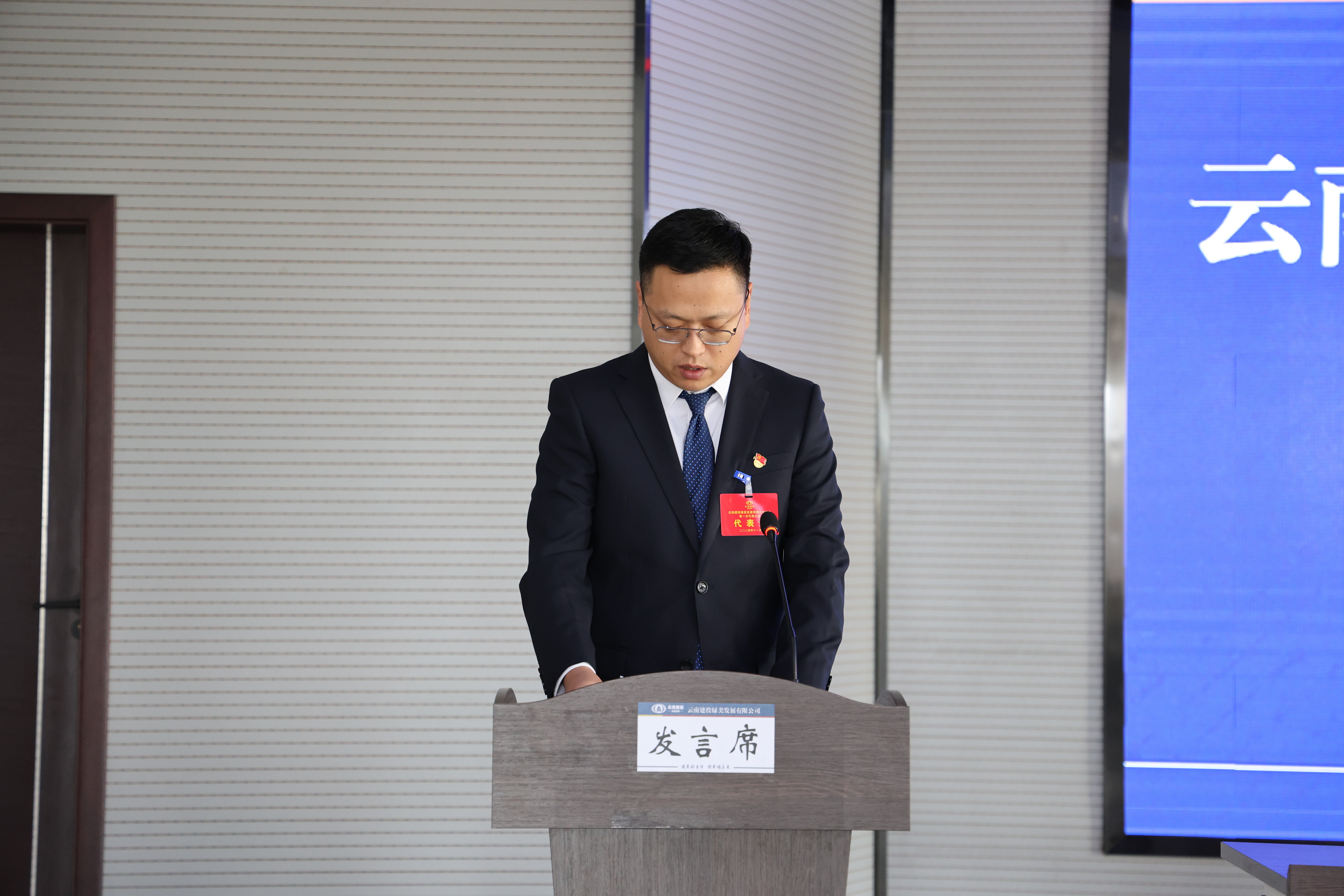 1732755005406168.jpg 1732755005406168.jpg