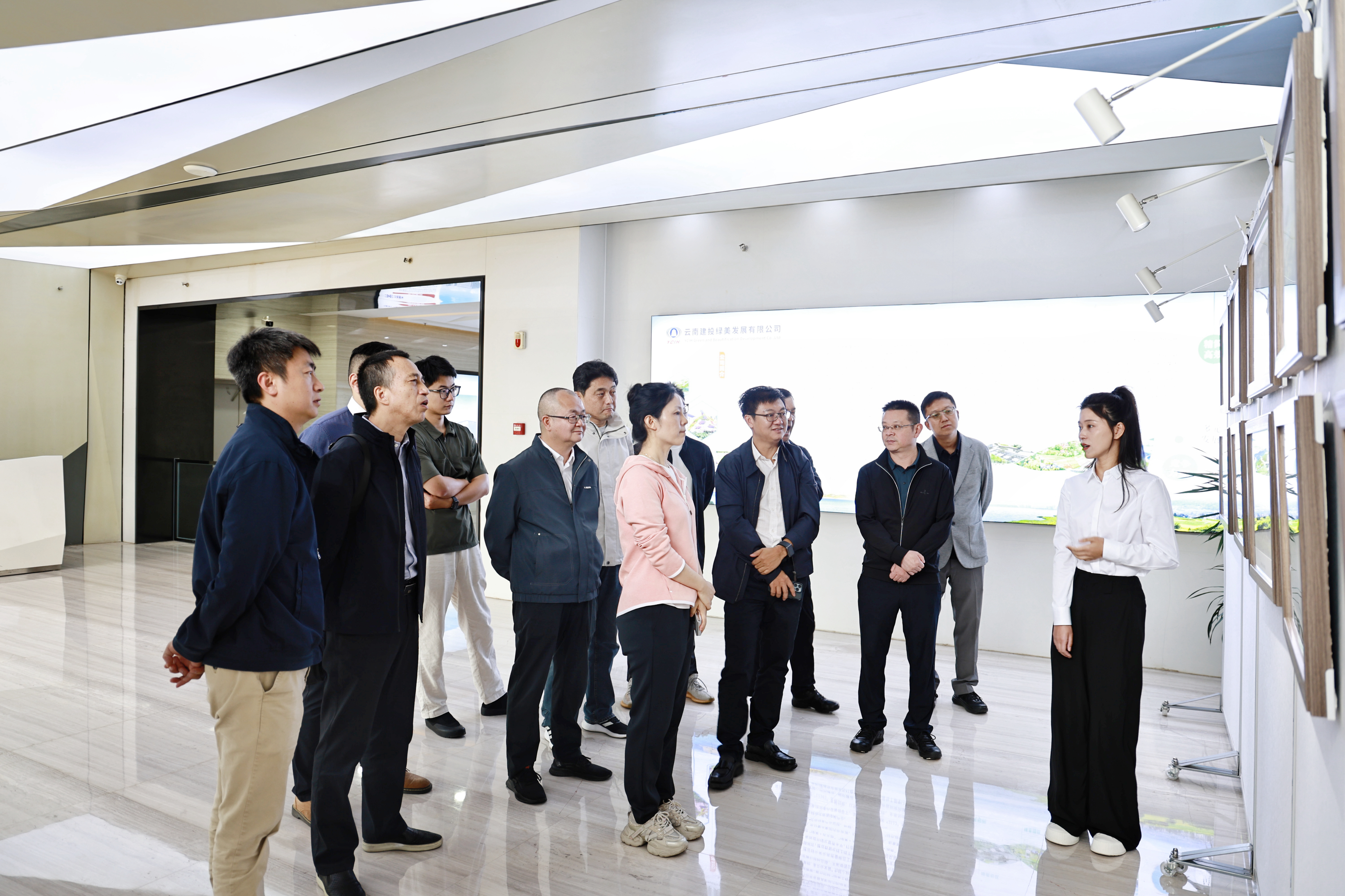 1760923398977779.jpg 1760923398977779.jpg